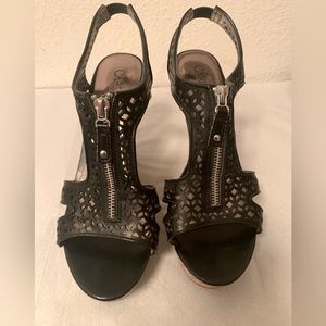 Carlos by Carlos Santana Gallen Wedge Sandal Cut Out Zipper Open toe